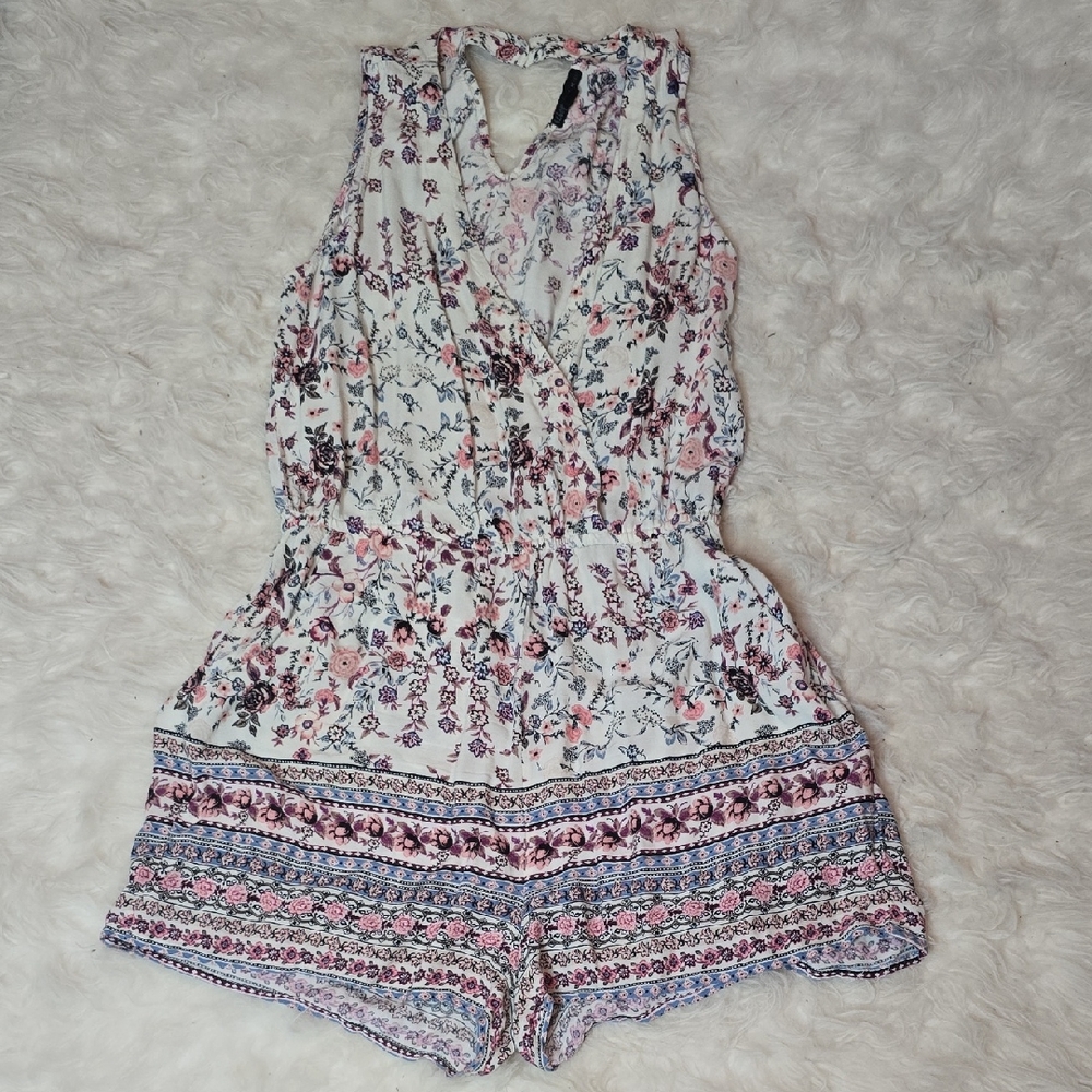 BeBop Floral Patterned Sleeveless Romper